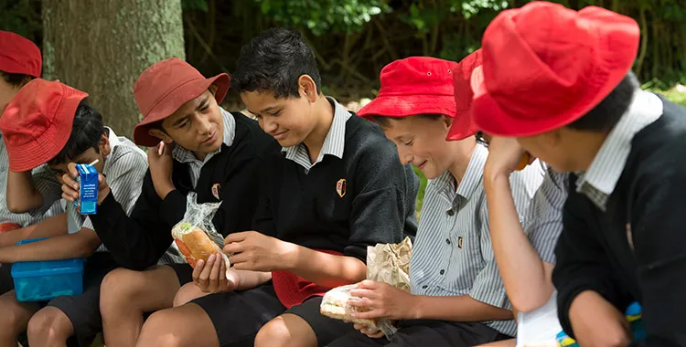 Give your child the best back to school start with our healthy habit tips