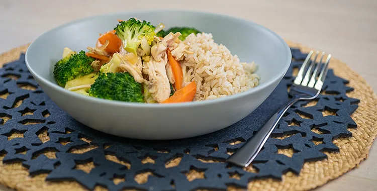 Chicken and broccoli stir fry