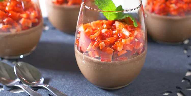 Chocolate Bavarian cream with strawberries