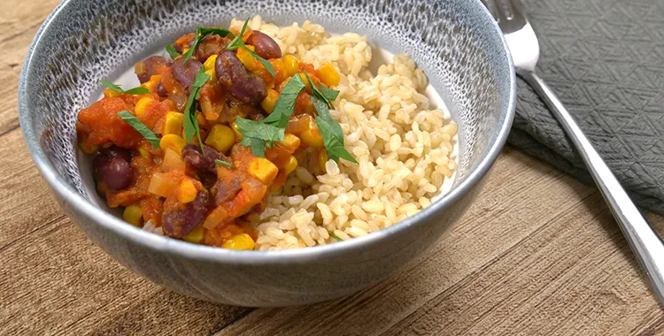 vegetarian chilli beans in bowl