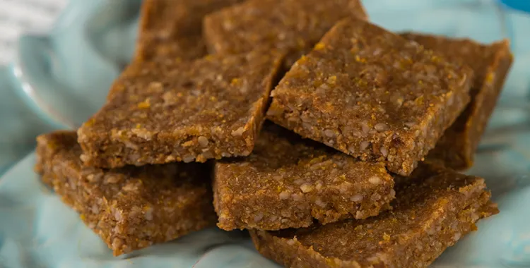 No bake fruity slice