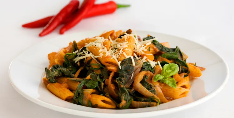 Visual of pasta with roast peppers