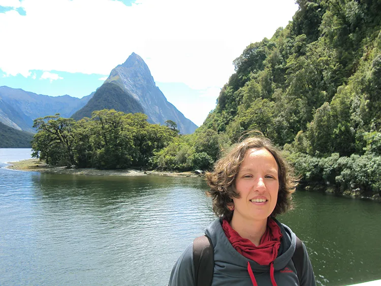 Fast food outlets and schools