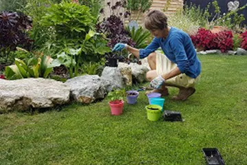 Sharon can't remember what happened while on life support for eight days after her heart attack. She's had to find peace that she may not ever find out exactly what happened, and finds gardening is soothing as she continues to recover.